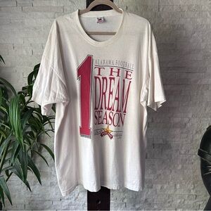 Fruit of the Loom 1992 Vintage Alabama “The Dream Season” Cream Tee Size XXL